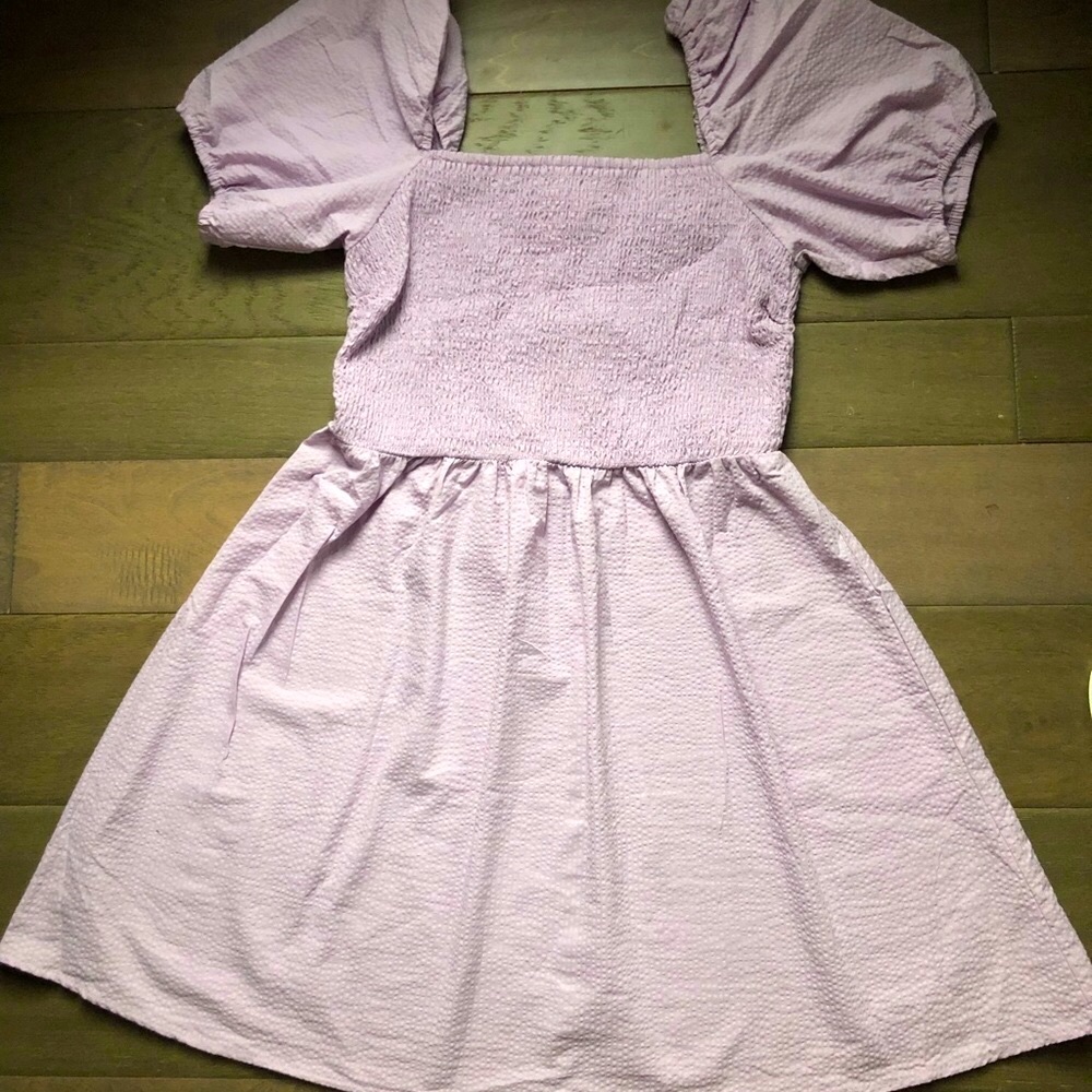 Cute H&M Lavender Dress!